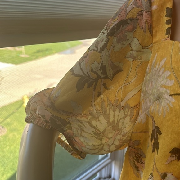 H&M Floral Yellow Crop Top Blouse Draw String Back Low Cut Women’s Summer - Picture 3 of 9